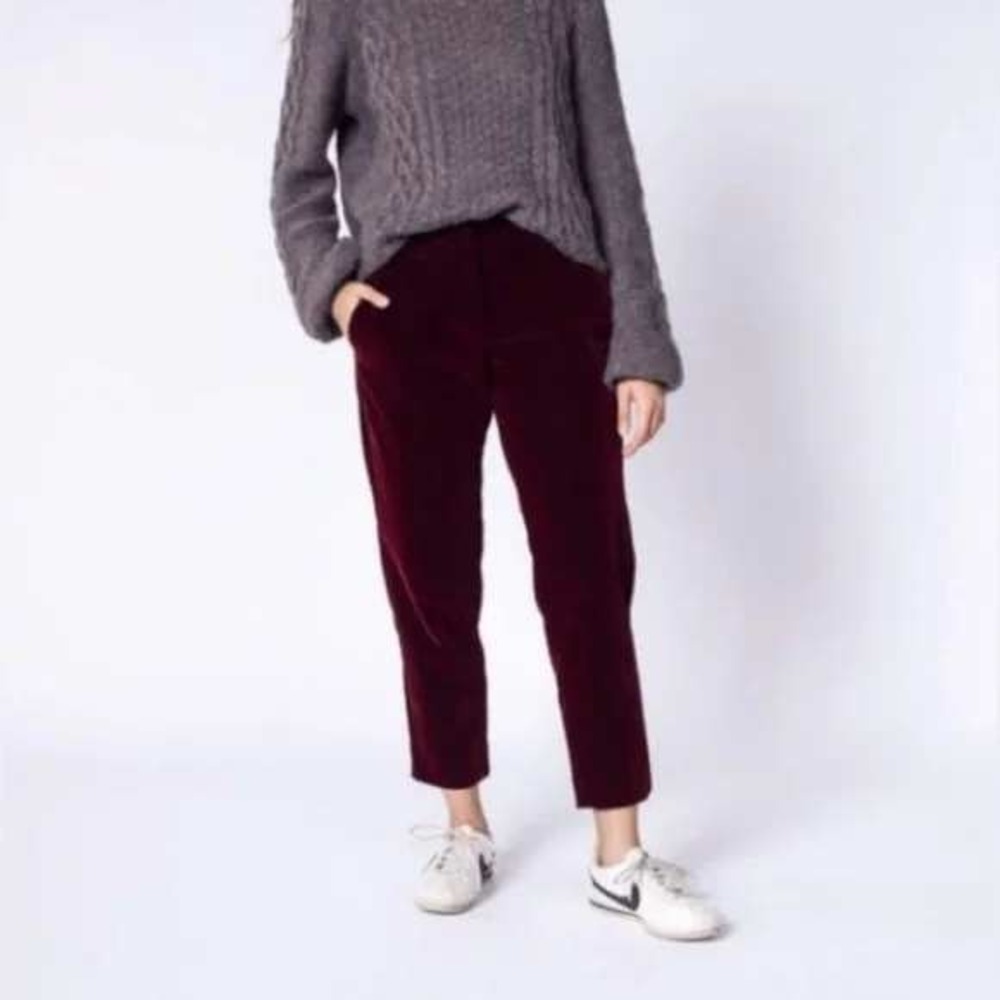 WildFang The Empower Velvet Crop Pant‎ Burgundy Size 4 Soft Holiday Red Tailored